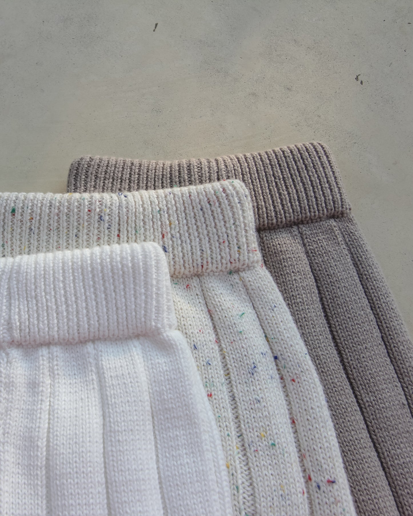 Gebreide broek rib - beige spikkel