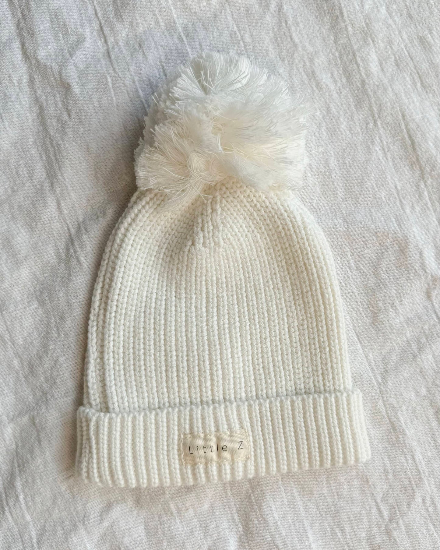 Baby Muts Gebreid met Pompon - Wit