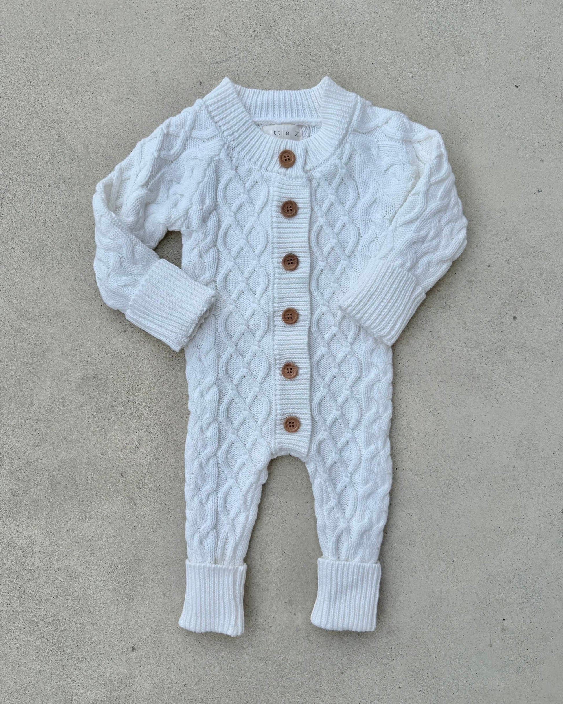 Baby pakje gebreid wit